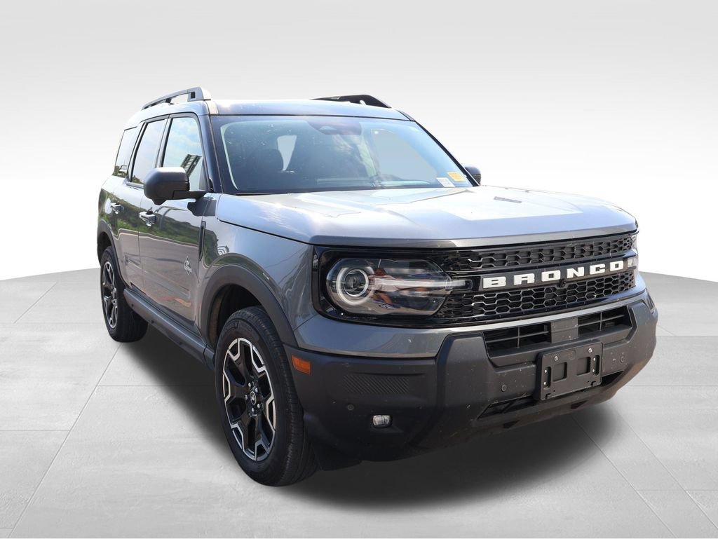 Used 2025 Ford Bronco Sport Outer Banks w/ Outer Banks Tech Package+ AWD/4WD image 11