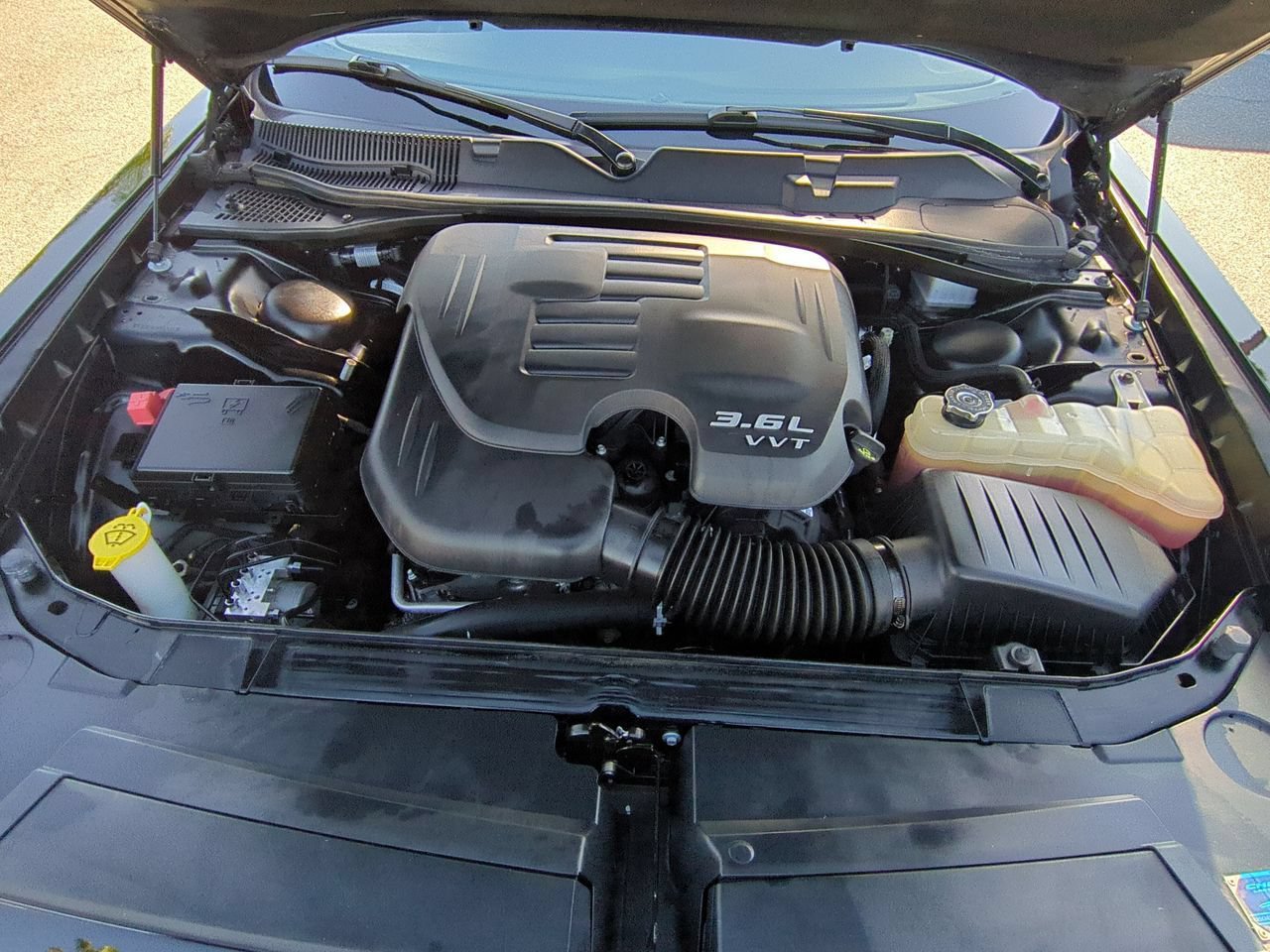Used 2023 Dodge Challenger GT w/ Blacktop Package RWD image 29