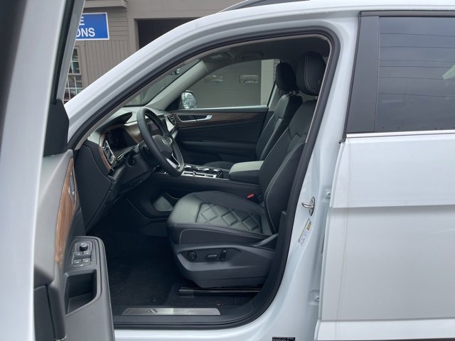 New 2026 Volkswagen Atlas SE image 9