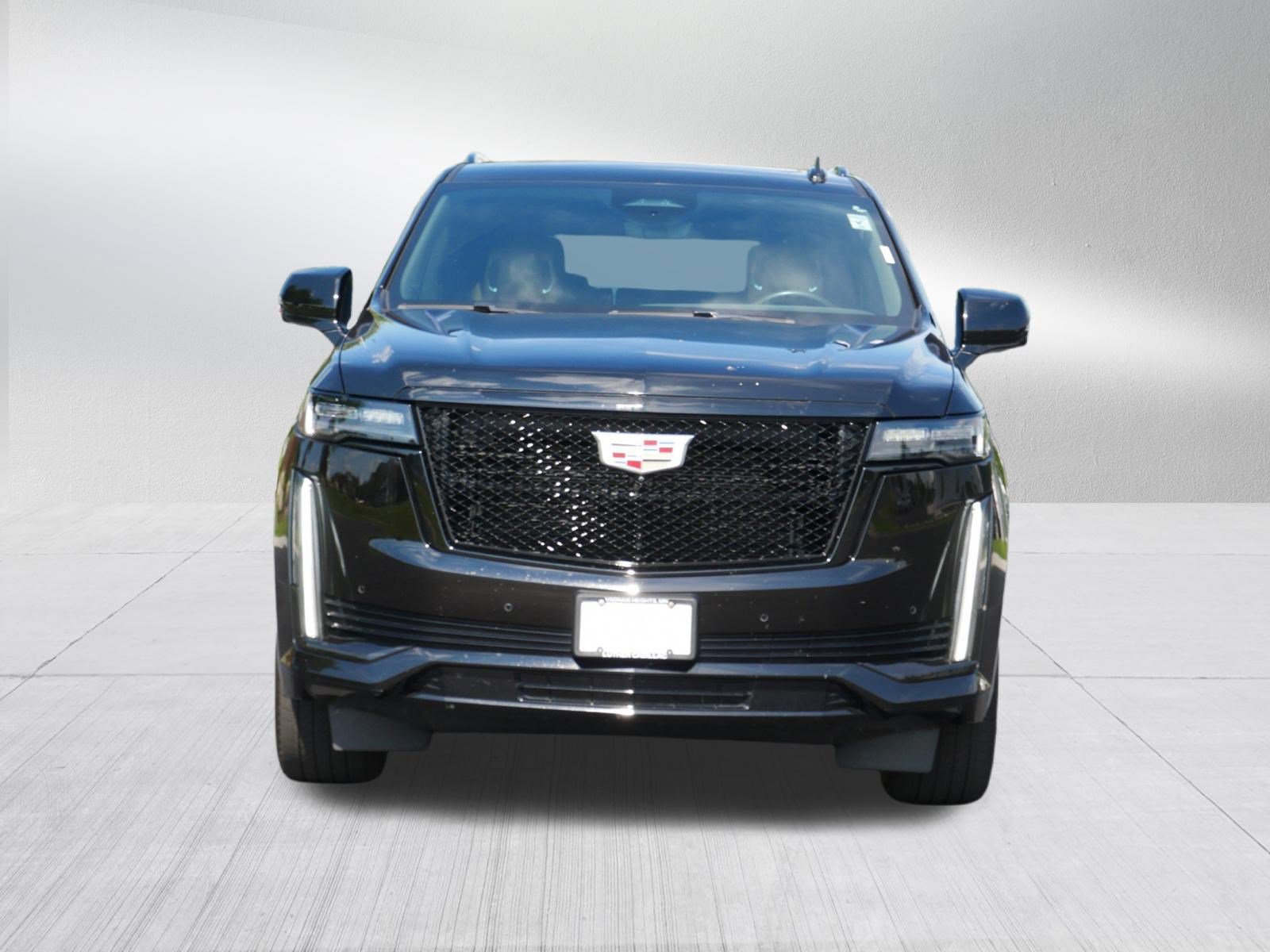 Used 2023 Cadillac Escalade Sport AWD/4WD image 2