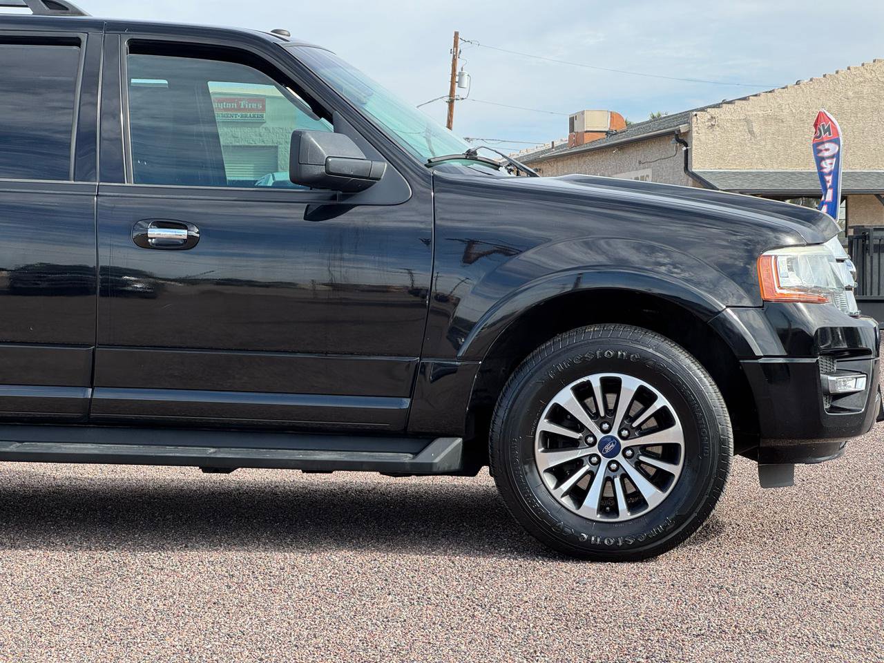Used 2016 Ford Expedition EL XLT image 14