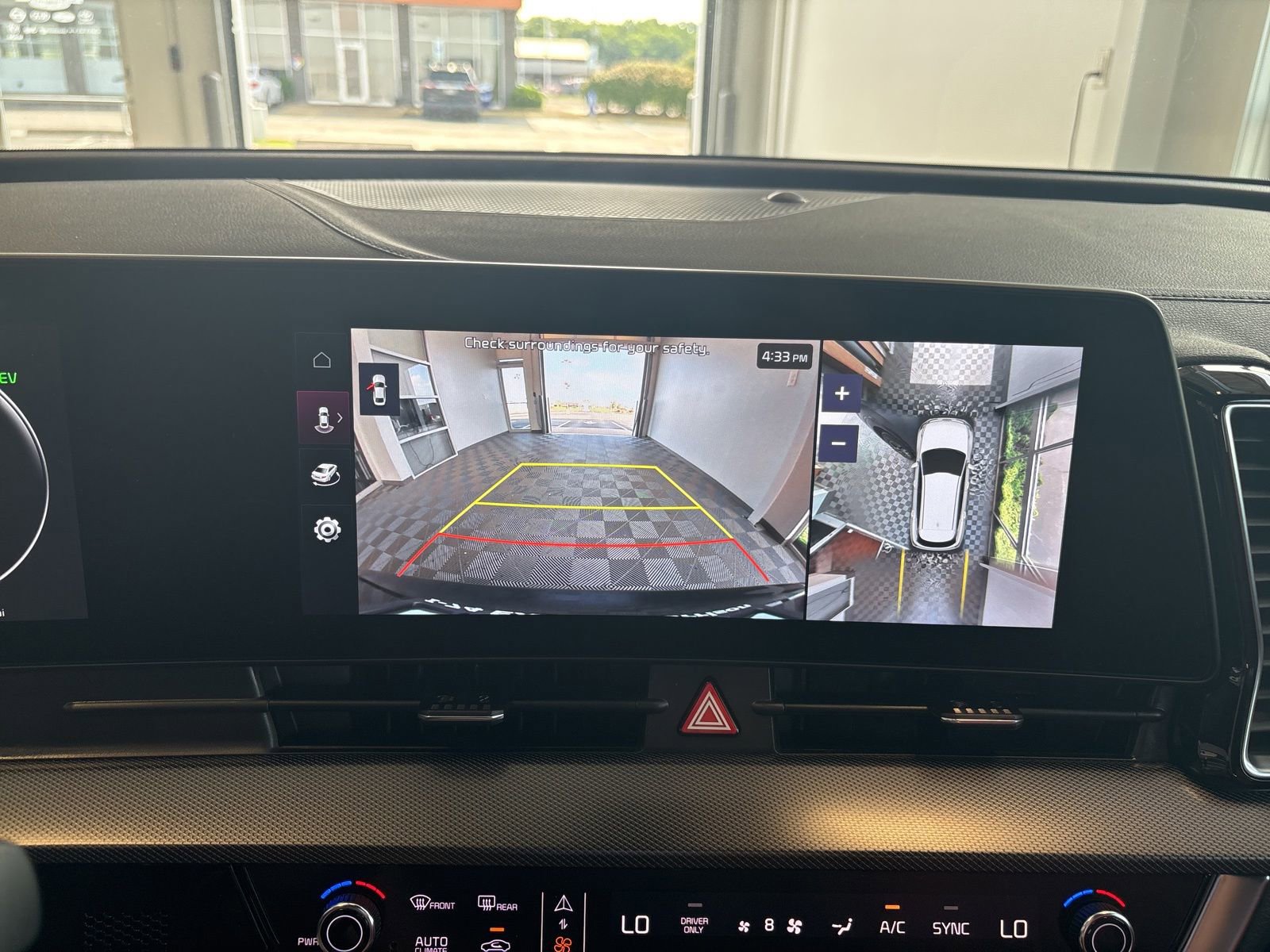 New 2025 Kia Sportage SX Prestige image 27