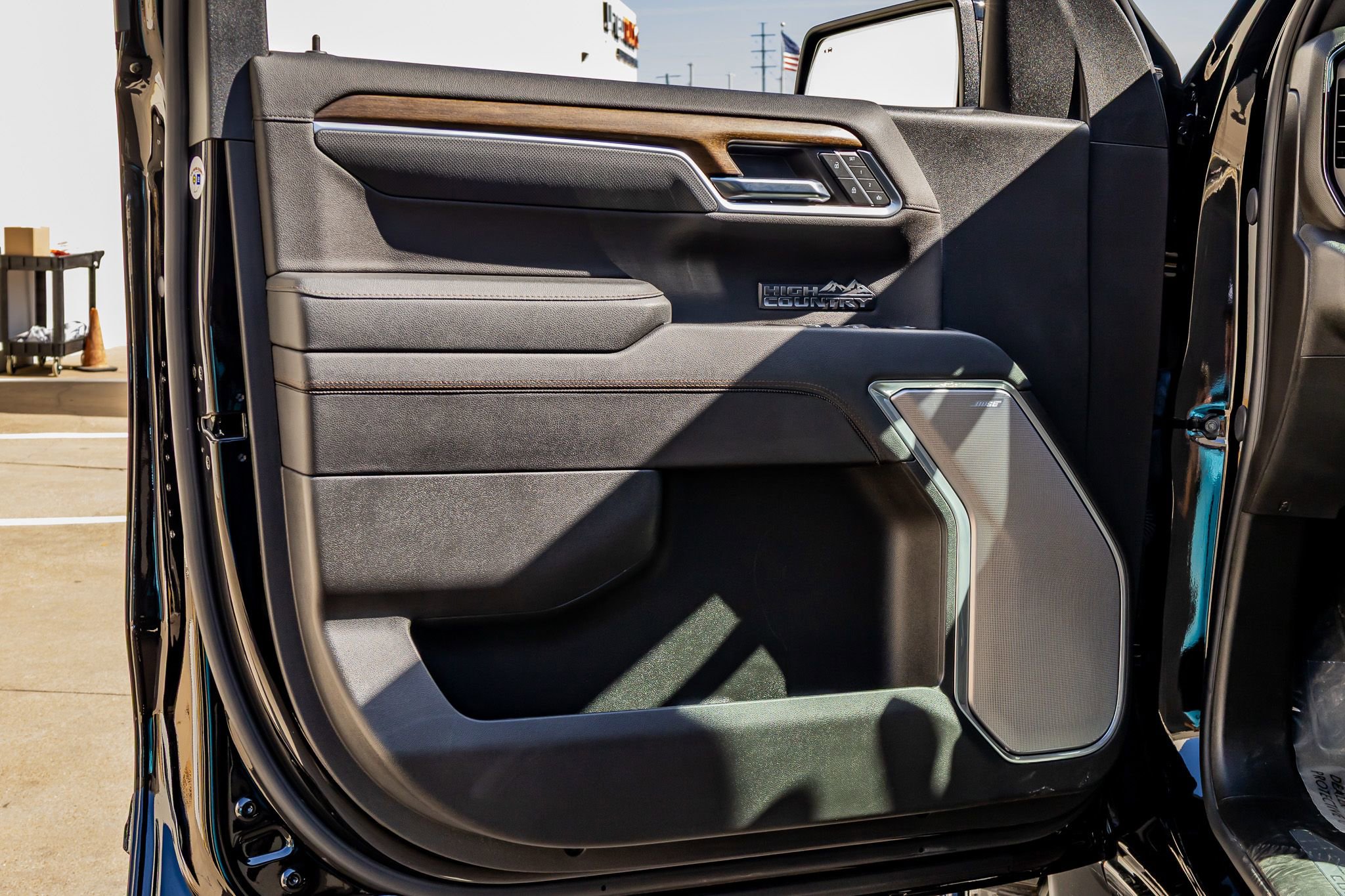 Used 2026 Chevrolet Silverado 1500 High Country w/ Midnight Edition image 36