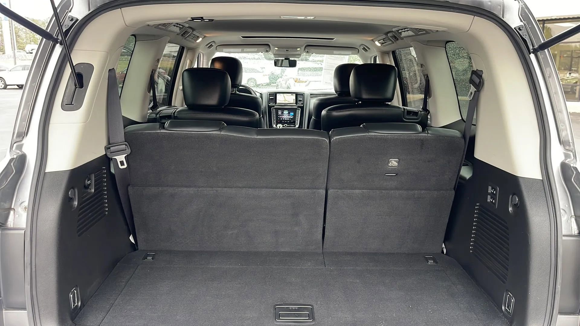 Used 2020 INFINITI QX80 Luxe w/ Proassist Package image 15