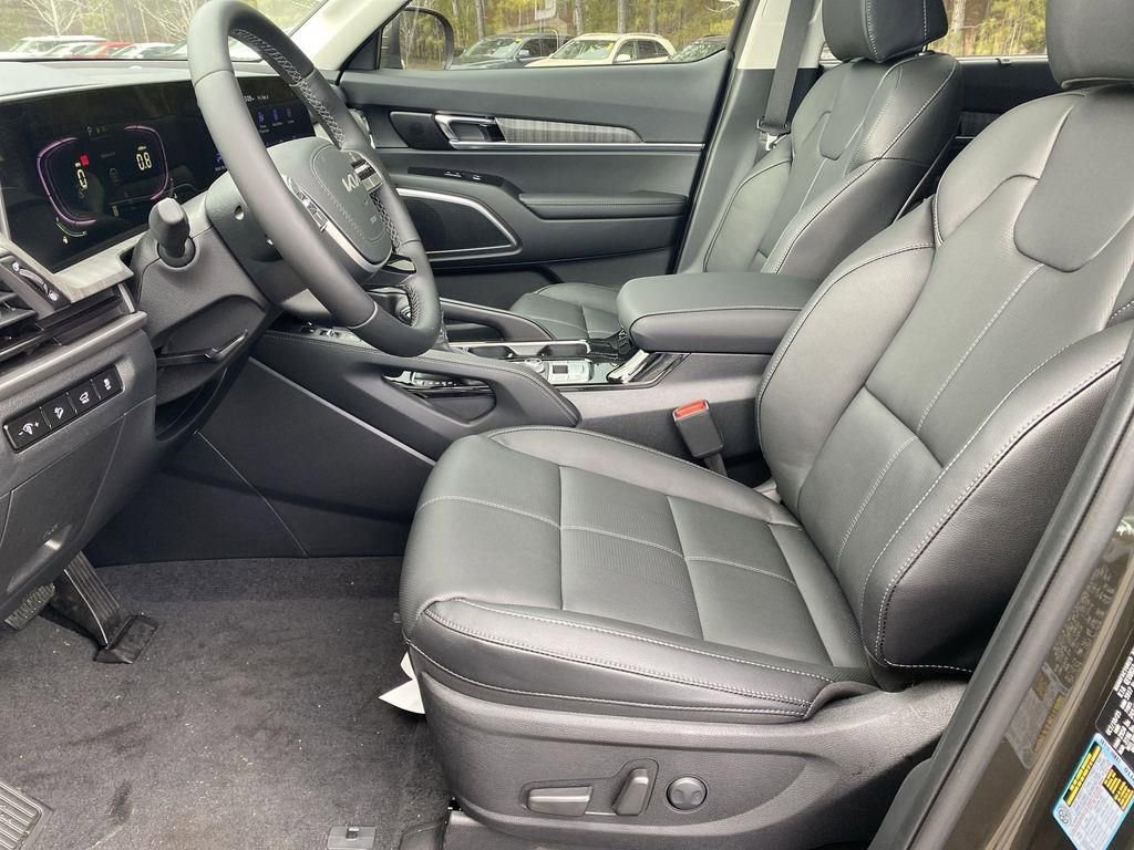New 2025 Kia Telluride EX w/ EX Captain's Chair Package image 10