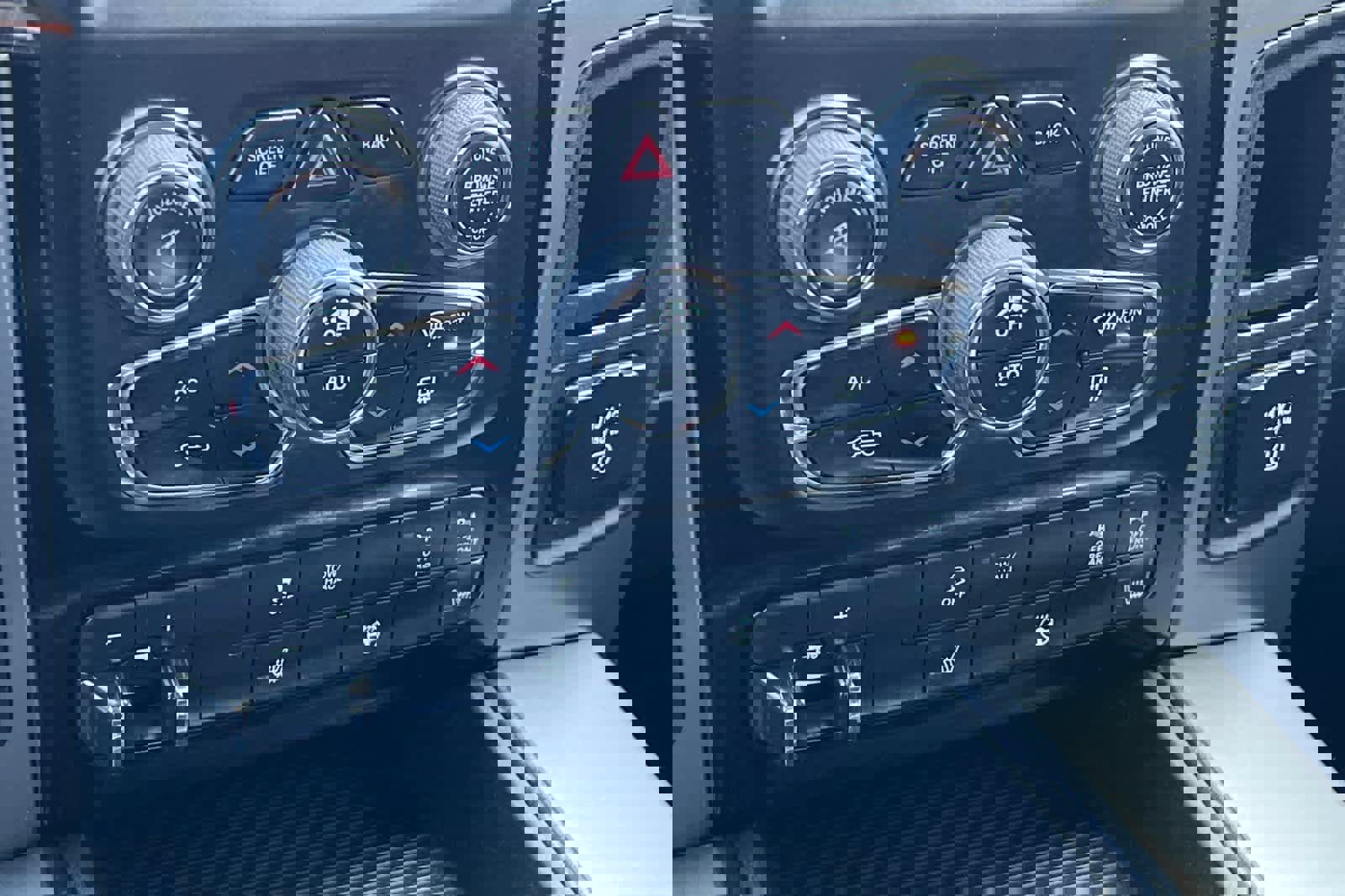 Used 2014 RAM 1500 Sport image 21