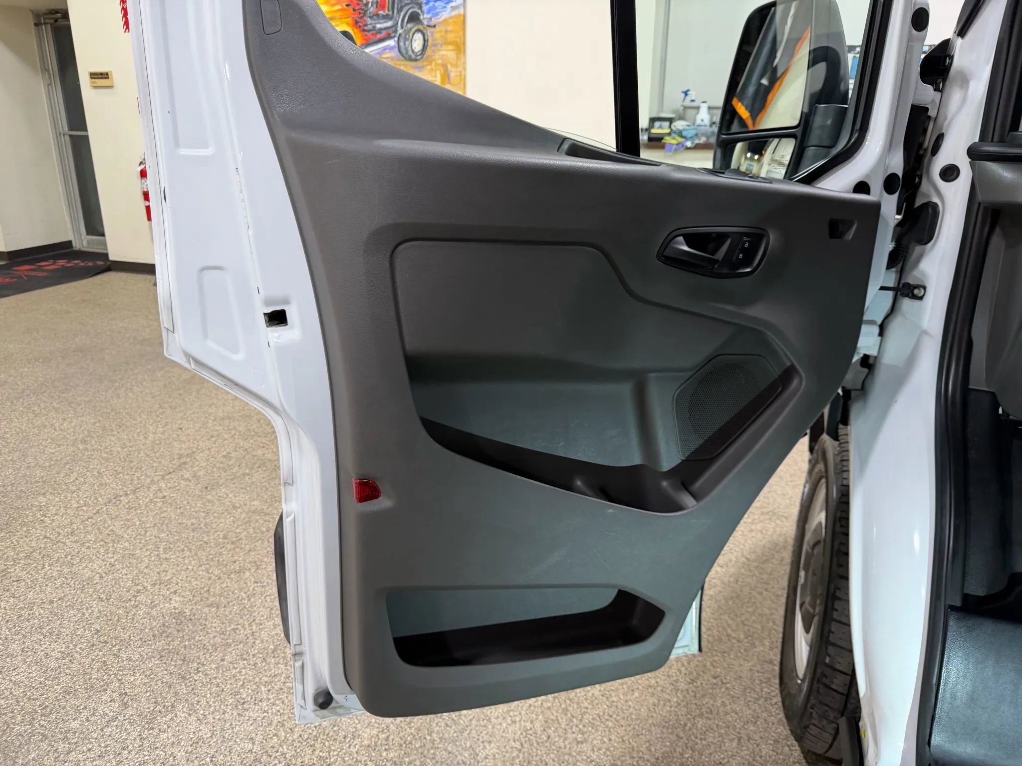 Used 2021 Ford Transit 350 XL RWD image 28