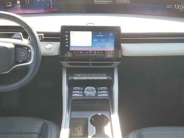 Certified 2024 Lincoln Nautilus Reserve w/ Equipment Group 202A image 27