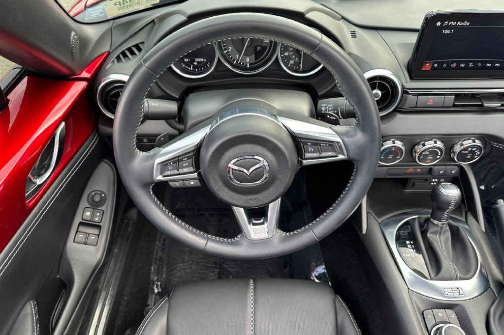 Used 2022 MAZDA MX-5 Miata Grand Touring w/ Weather Package RWD image 13