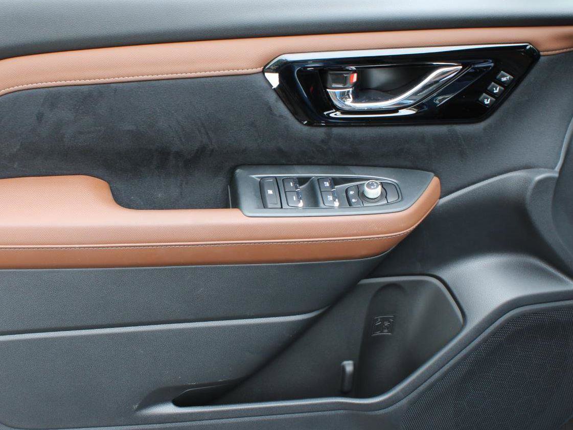 New 2025 Subaru Forester Touring image 16