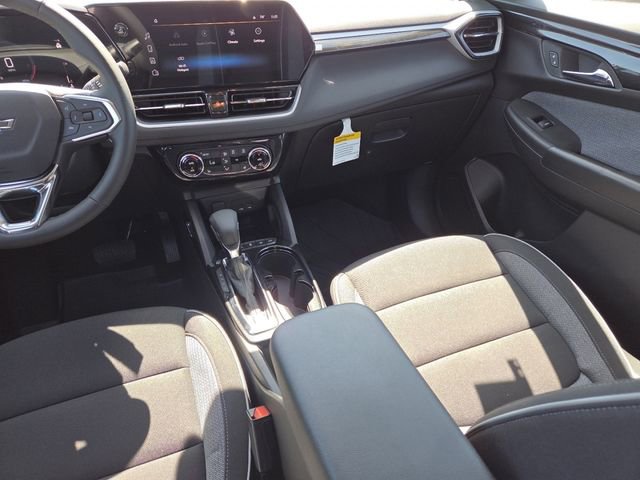 New 2026 Chevrolet TrailBlazer LT w/ Convenience Package AWD/4WD image 32