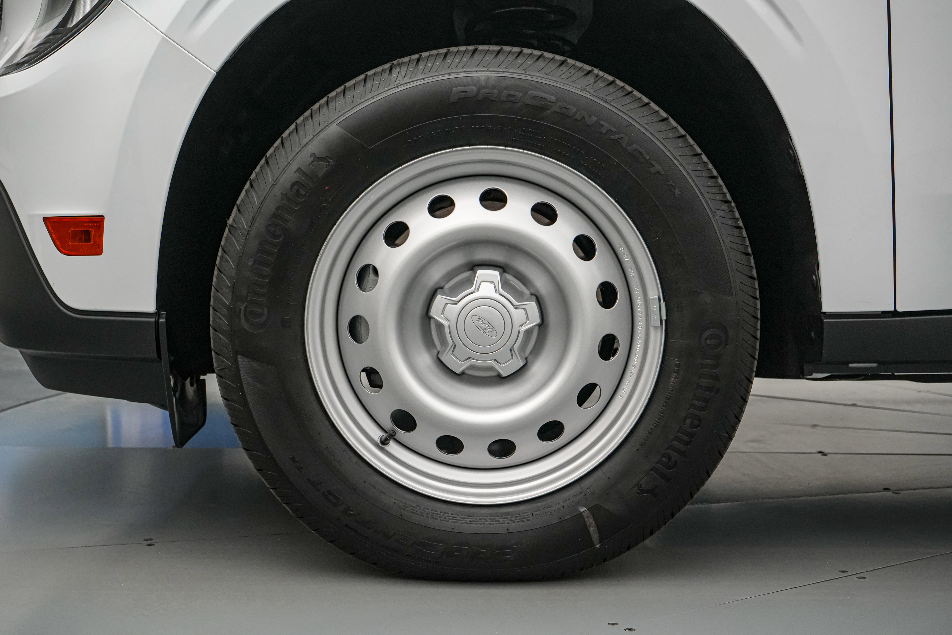 New 2026 Ford Maverick XL FWD image 11