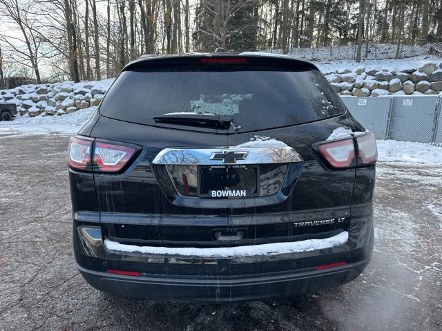 Used 2016 Chevrolet Traverse LT w/ Style and Technology Package image 4