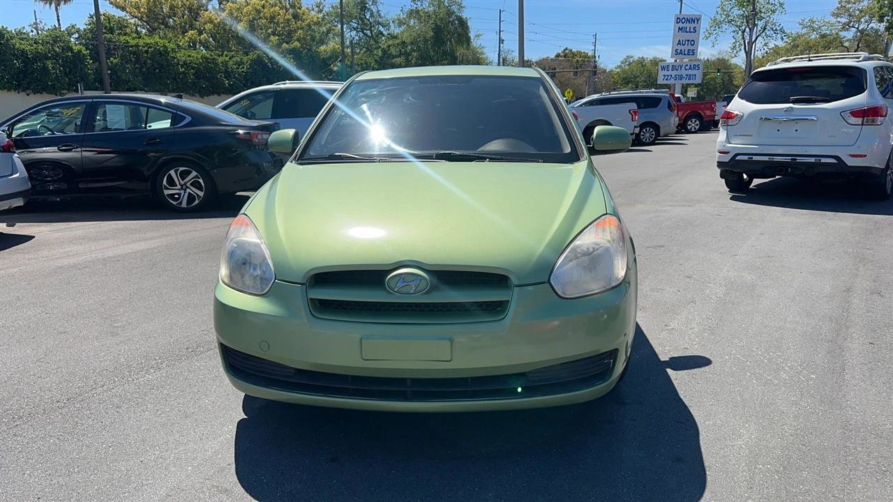 Used 2011 Hyundai Accent GS image 4