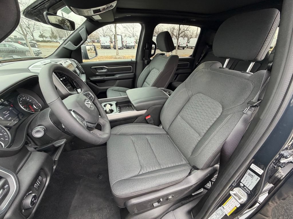 New 2026 RAM 1500 Big Horn AWD/4WD image 15