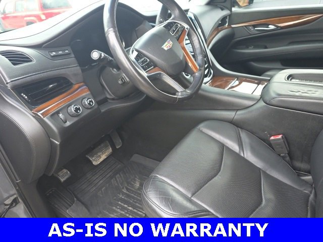Used 2018 Cadillac Escalade ESV Luxury image 4