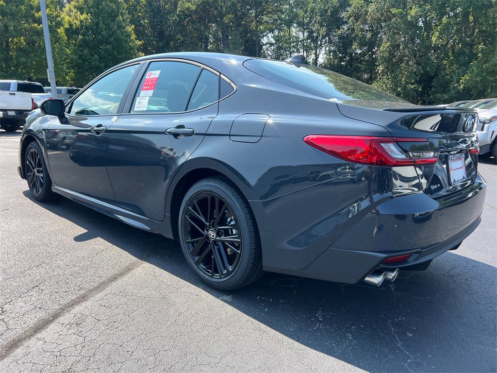 New 2026 Toyota Camry SE image 5