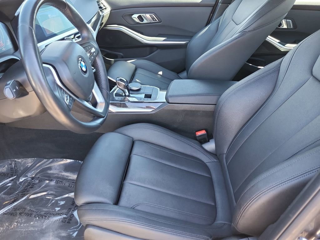 Used 2020 BMW 330i xDrive Sedan w/ Convenience Package image 11