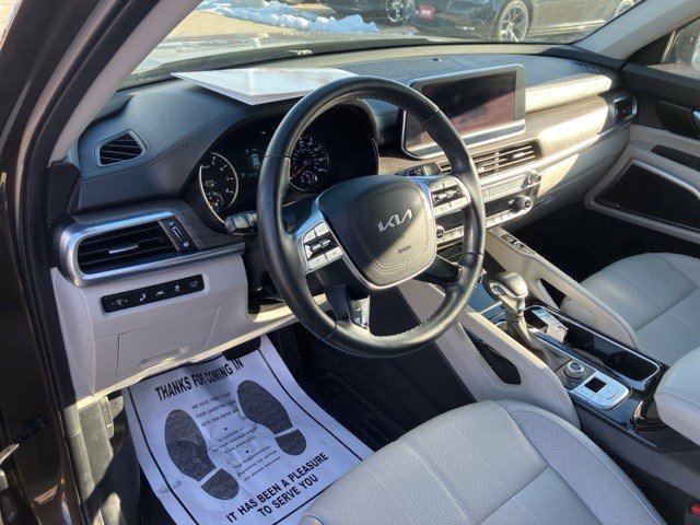 Used 2022 Kia Telluride EX w/ EX Premium Package image 14
