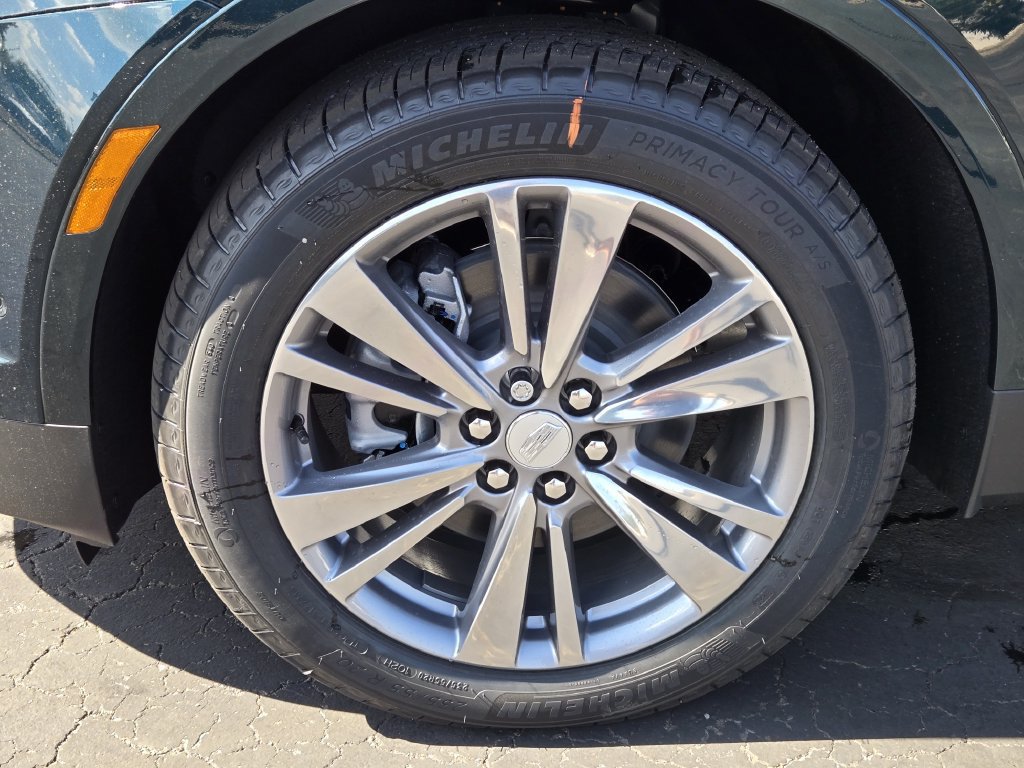 New 2026 Cadillac XT5 Premium Luxury w/ Driver Assist Package AWD/4WD image 6