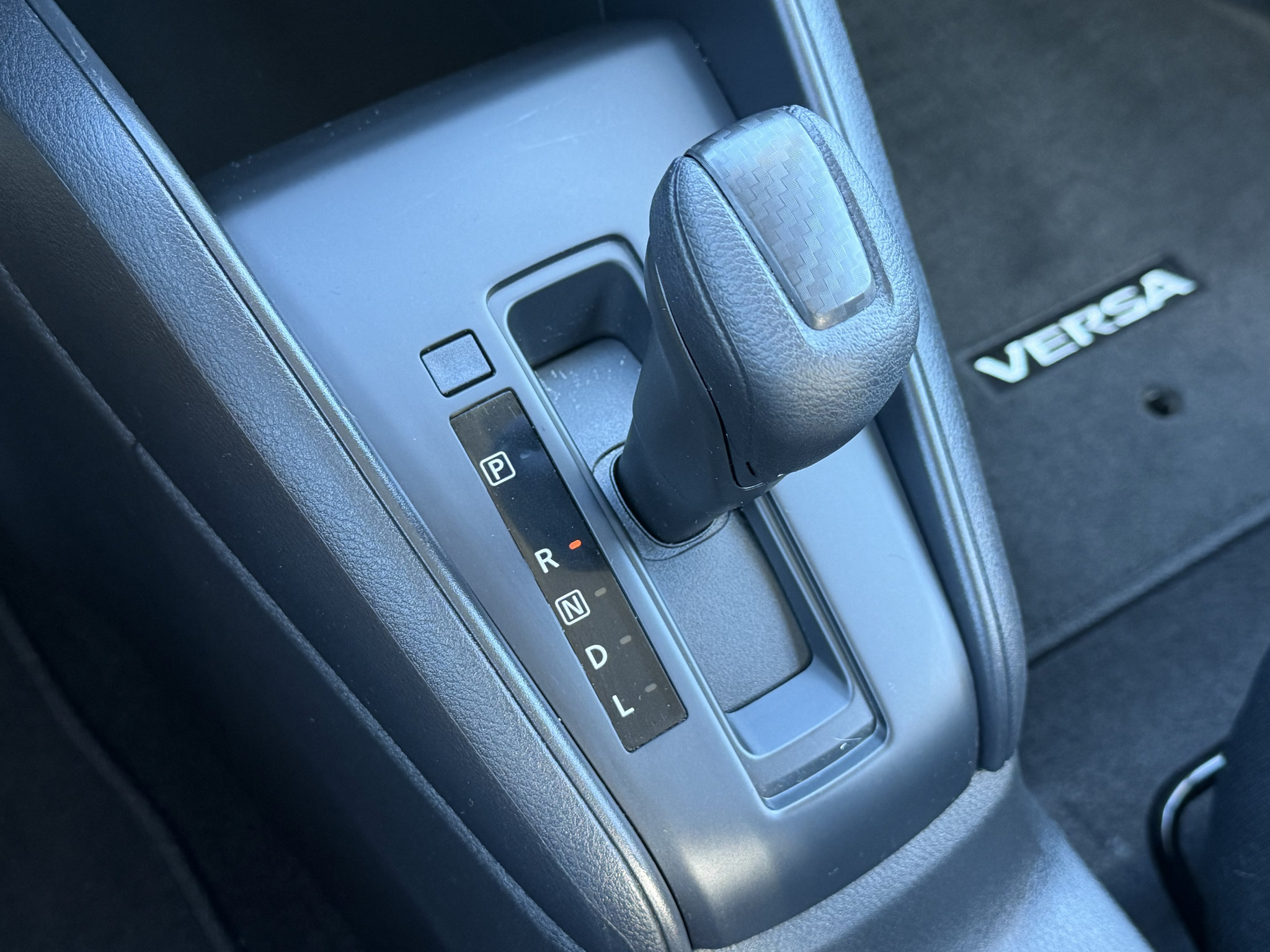 Used 2025 Nissan Versa S w/ Trunk Package FWD image 14