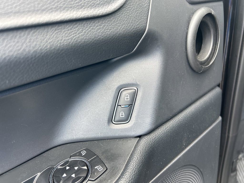 Used 2024 Ford Expedition XLT image 36