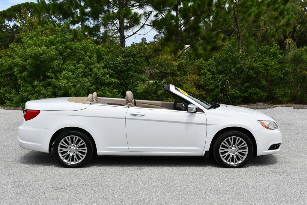 Used 2012 Chrysler 200 Limited FWD image 43