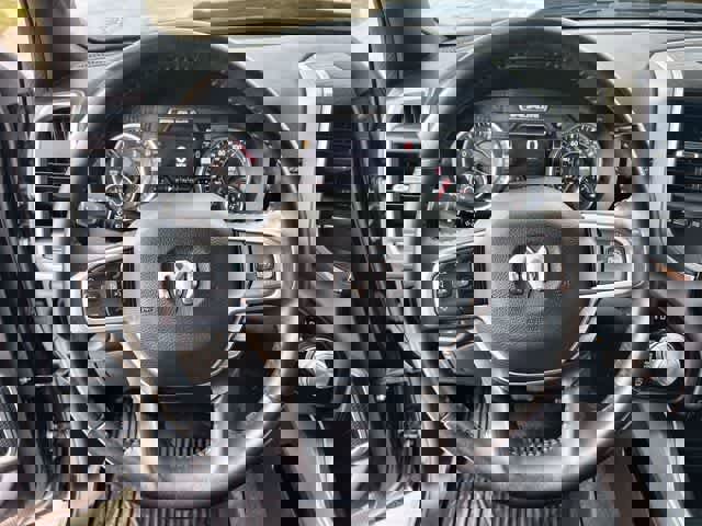 Used 2023 RAM 1500 Laramie image 17