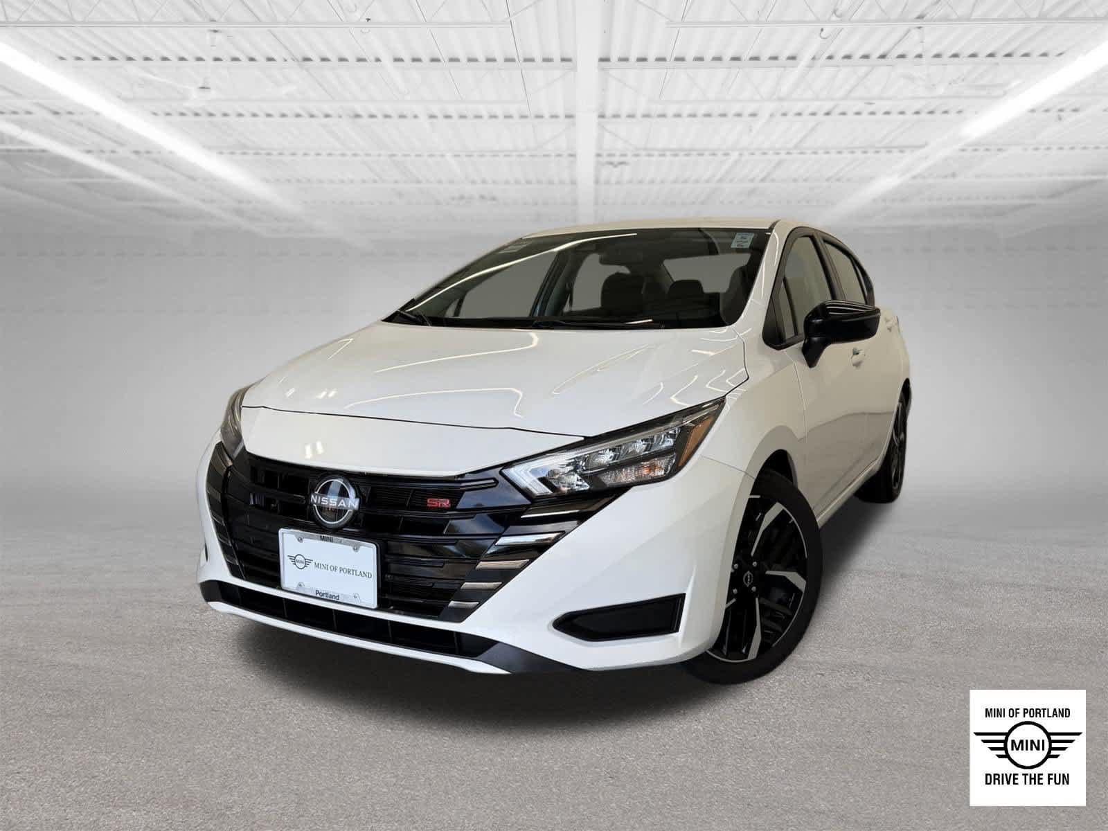 Used 2025 Nissan Versa SR FWD 360° Tour