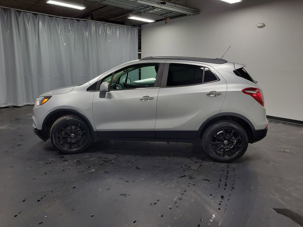 Used 2018 Buick Encore Preferred image 6