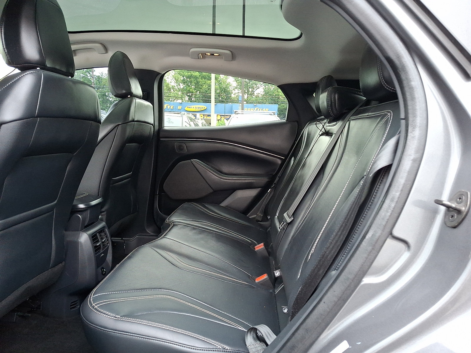 Used 2023 Ford Mustang Mach-E Premium AWD/4WD image 10
