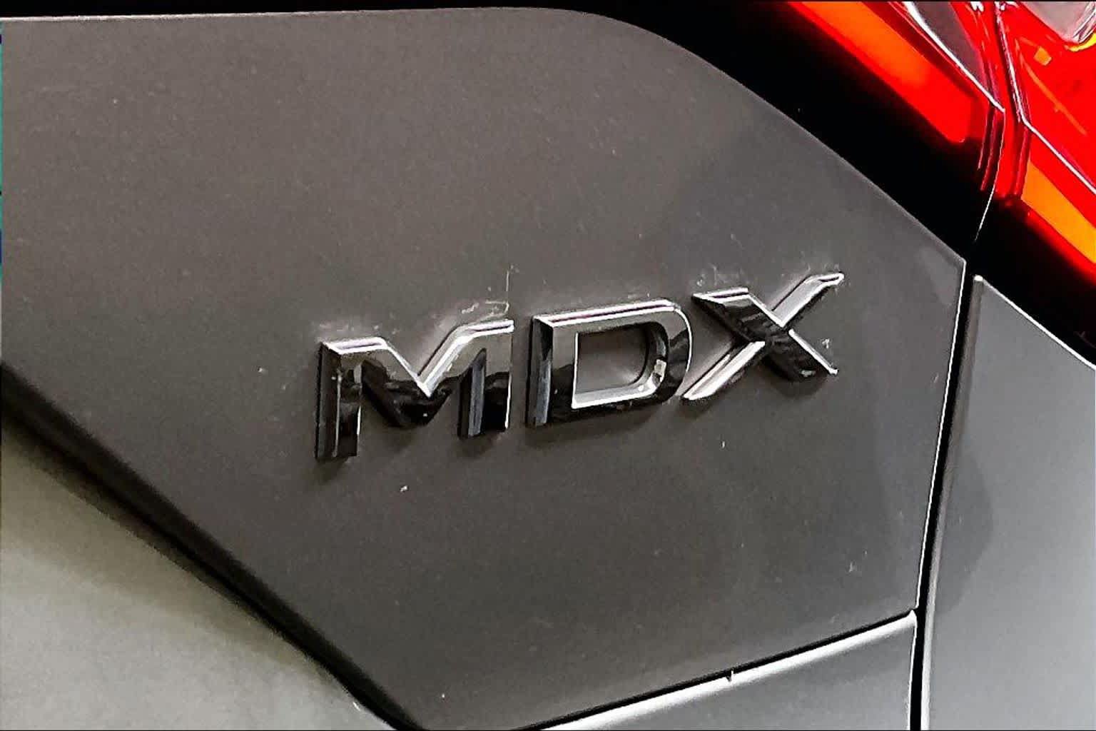Used 2022 Acura MDX SH-AWD image 10