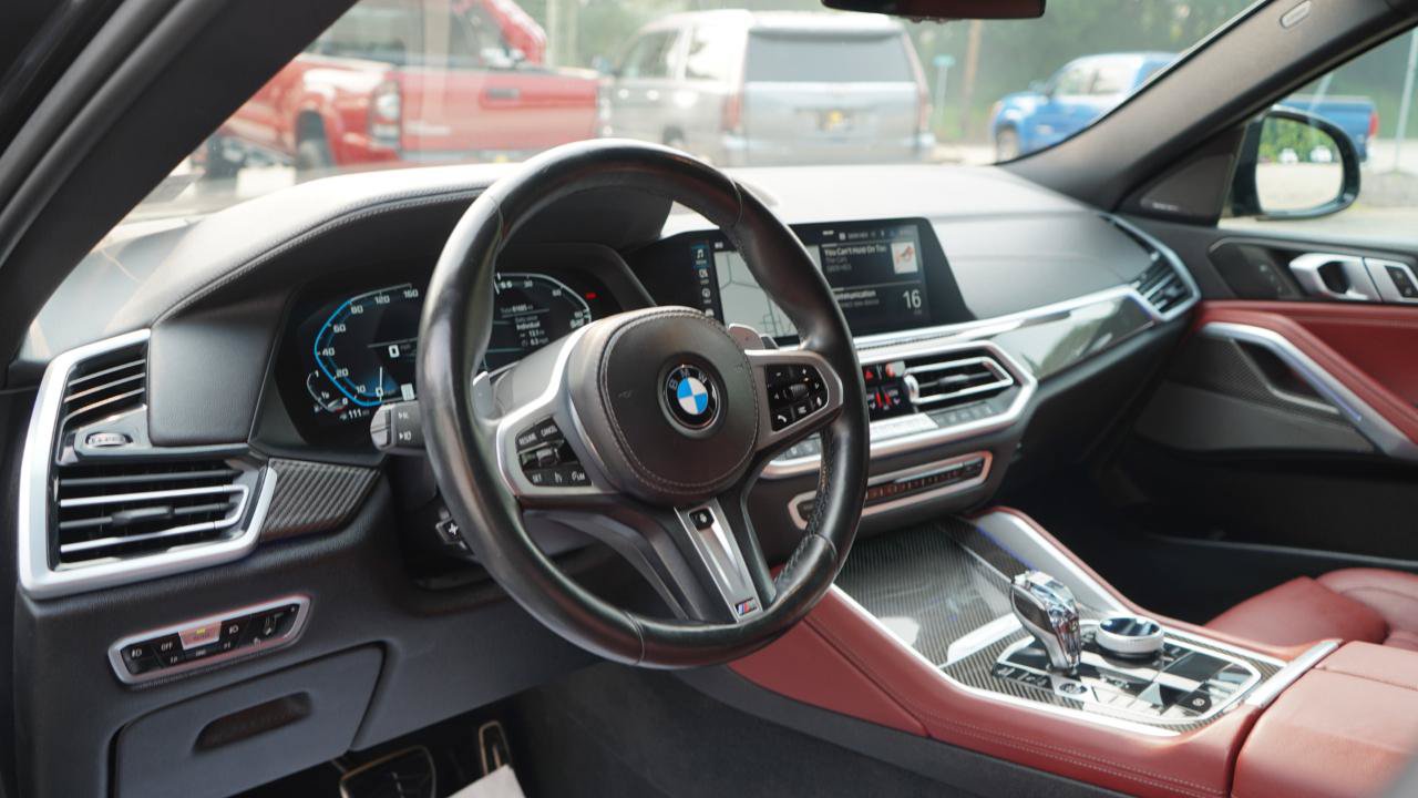 Used 2021 BMW X6 M50i w/ Executive Package AWD/4WD image 67