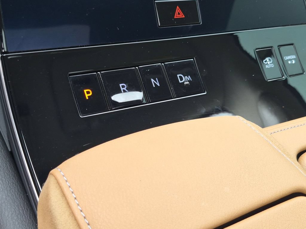 Used 2025 INFINITI QX80 Sensory AWD/4WD image 21