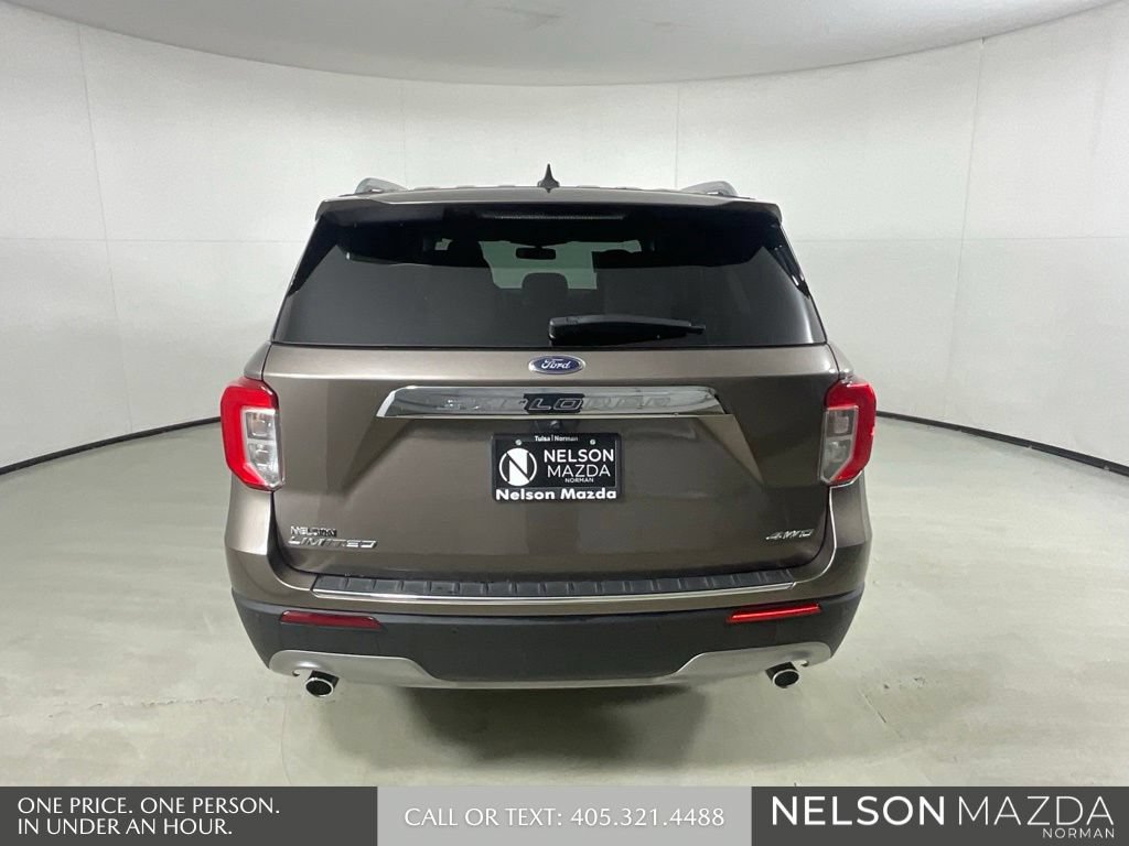 Used 2021 Ford Explorer Limited w/ Equipment Group 301A AWD/4WD image 7