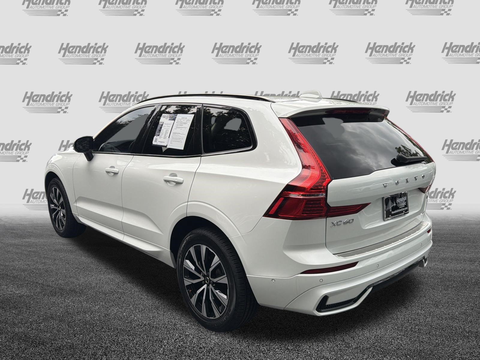 Certified 2024 Volvo XC60 B5 Plus w/ Protection Package Premier AWD/4WD image 8