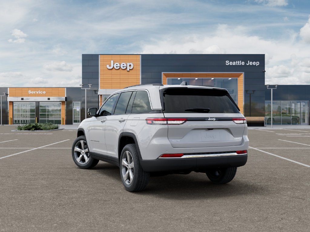 New 2026 Jeep Grand Cherokee Limited w/ Trailer Tow Package AWD/4WD image 4