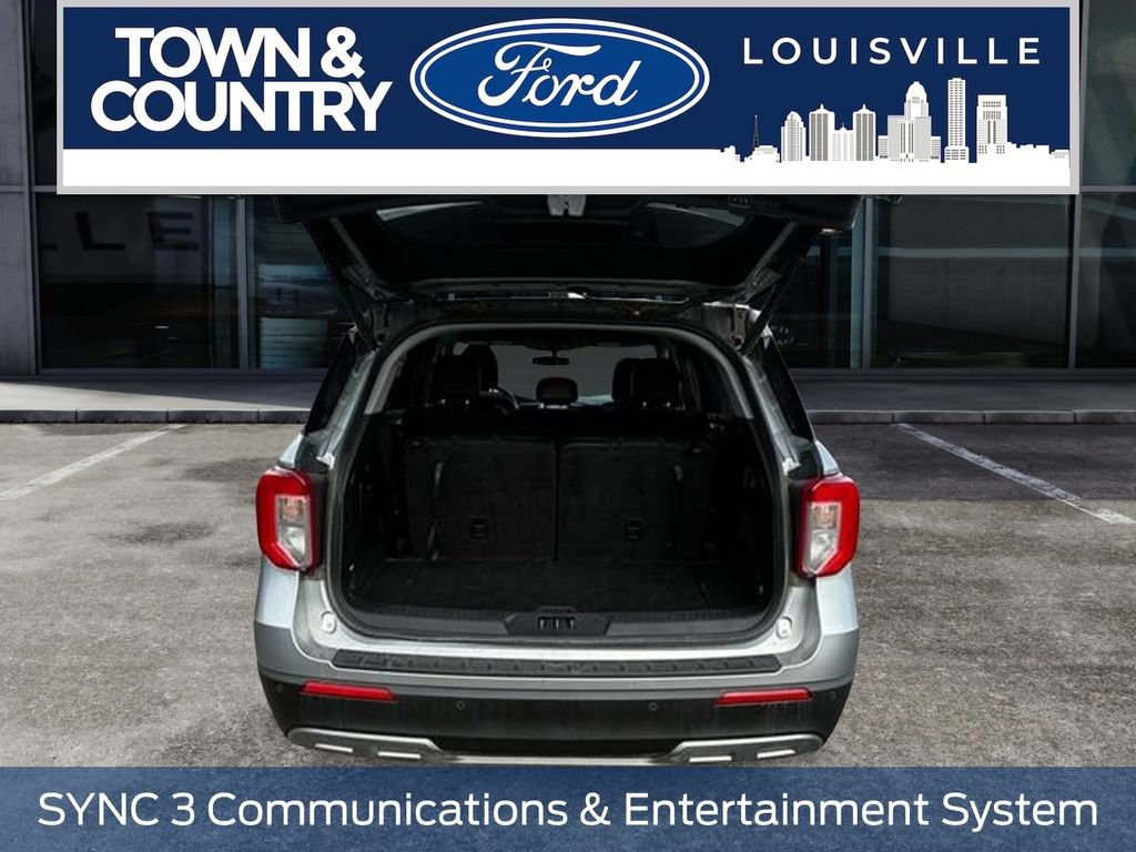 Used 2024 Ford Explorer XLT w/ Equipment Group 202A AWD/4WD image 7