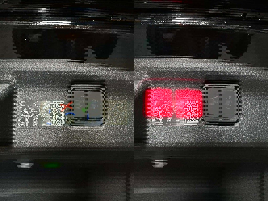 Used 2022 Mercedes-Benz C 300 4MATIC Sedan image 14