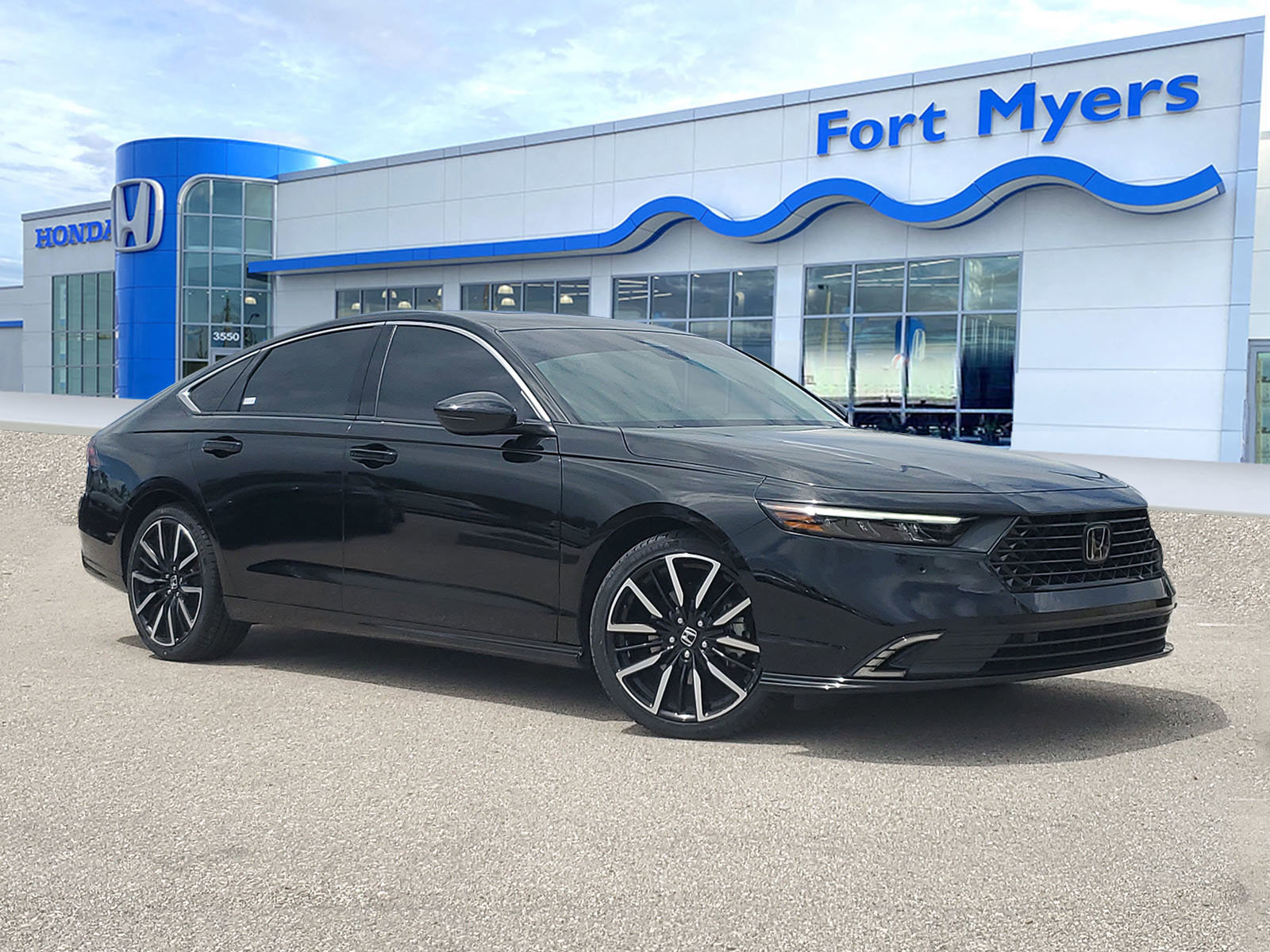 Used 2024 Honda Accord Touring video 1
