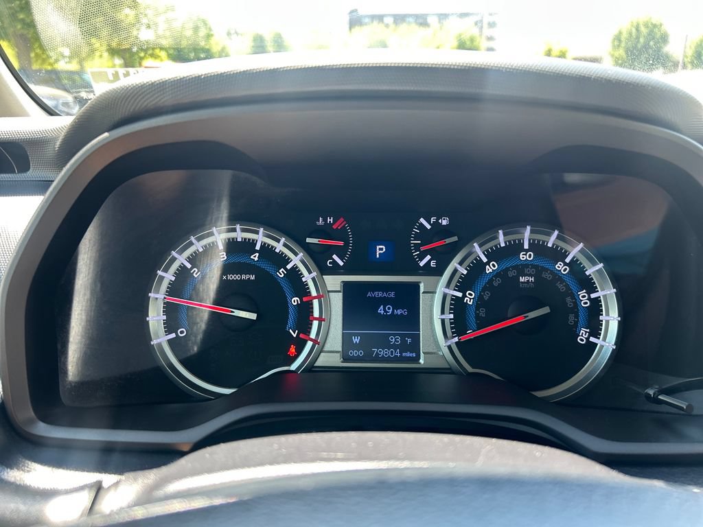 Used 2016 Toyota 4Runner SR5 AWD/4WD image 18