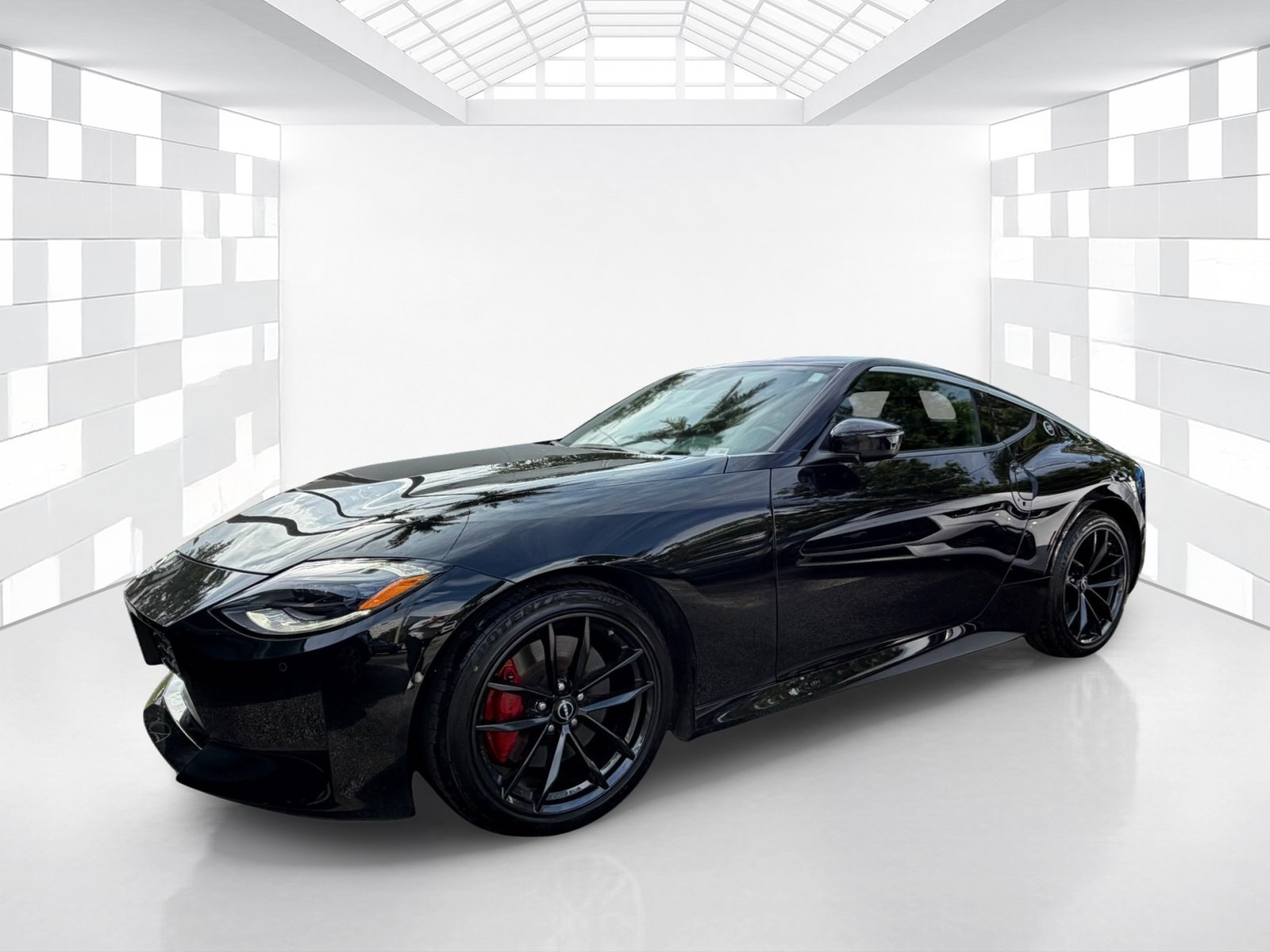 Certified 2025 Nissan Z Performance w/ Floor Mat Package RWD image 3