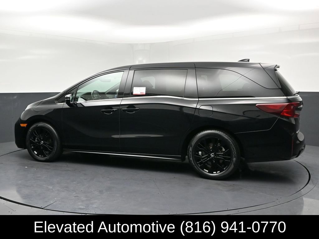 Used 2025 Honda Odyssey Sport-L image 31