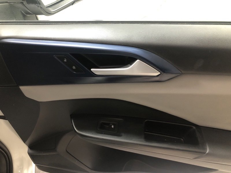 Used 2022 Volkswagen Taos SE image 14