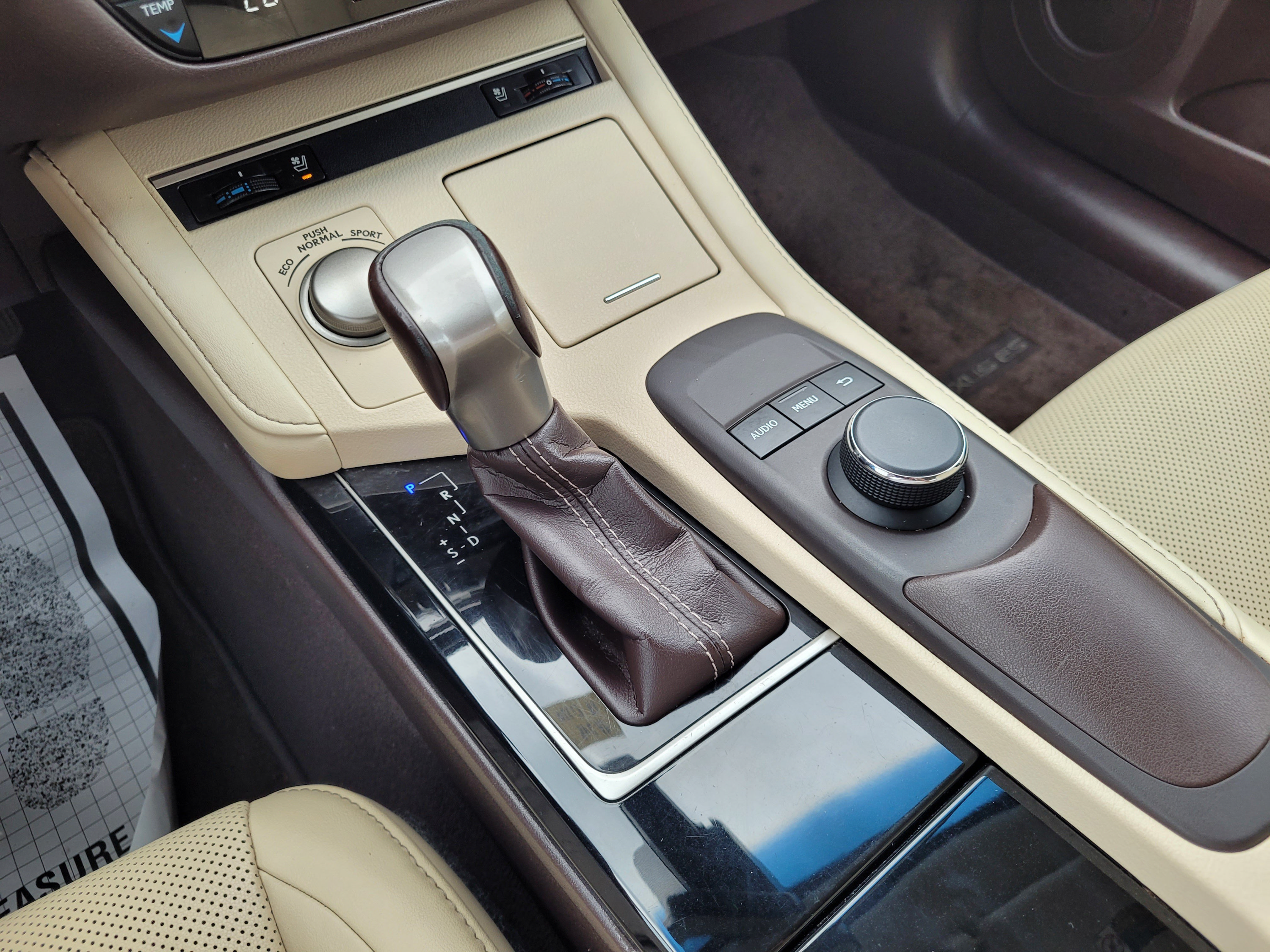 Used 2018 Lexus ES 350 w/ Premier Package FWD image 22