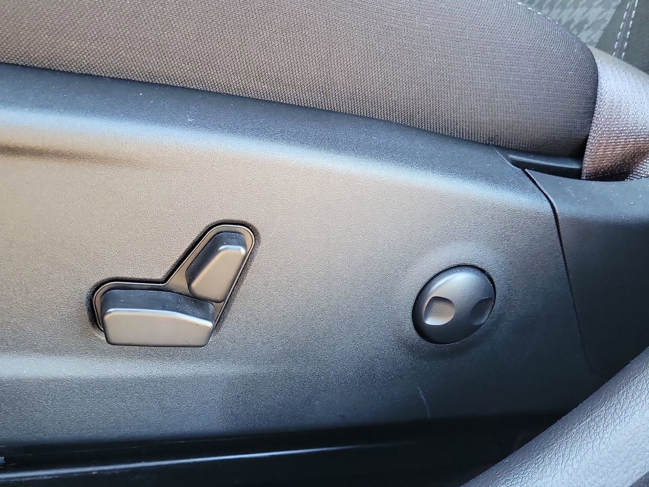 Used 2023 Dodge Charger SXT image 23