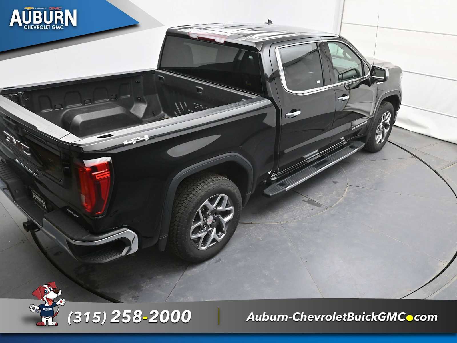 Used 2024 GMC Sierra 1500 SLT image 29