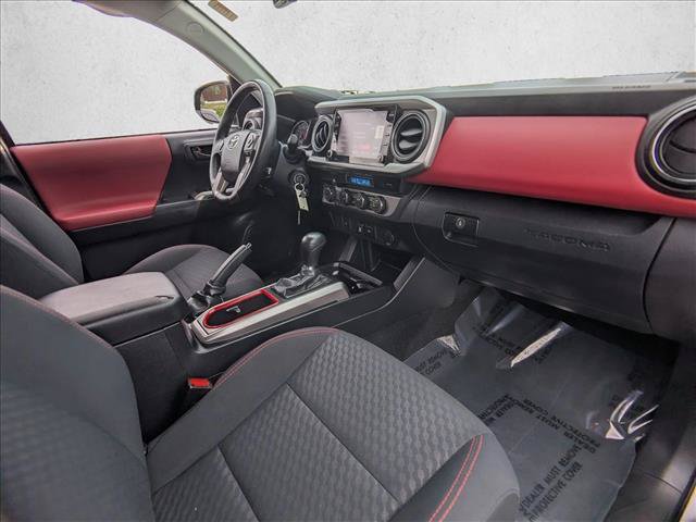 Used 2022 Toyota Tacoma SR5 AWD/4WD image 20
