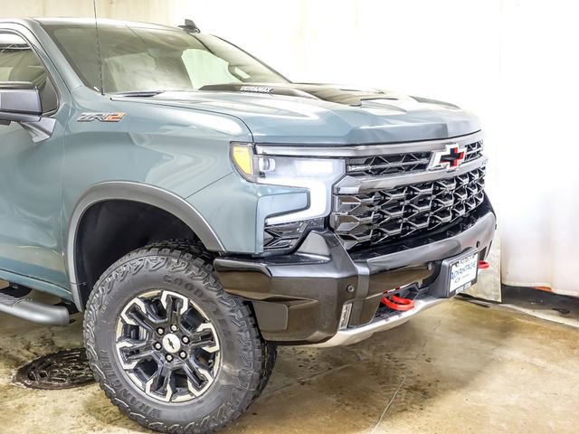 New 2026 Chevrolet Silverado 1500 ZR2 image 3