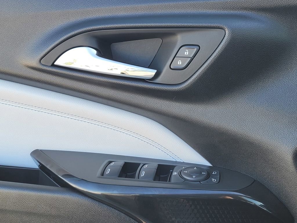 New 2026 Chevrolet Trax LT w/ Driver Confidence Package image 27